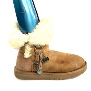 UGG Australia Azalea Women Size 6 Brown Suede Boot Charms Shearling 1091585
